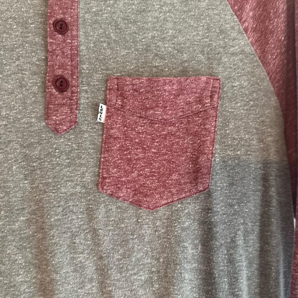 Vintage Levi’s Gray and Maroon Henley Shirt